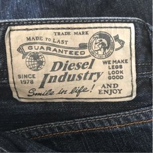 Diesel Larkee 32/32 Mens jeans
